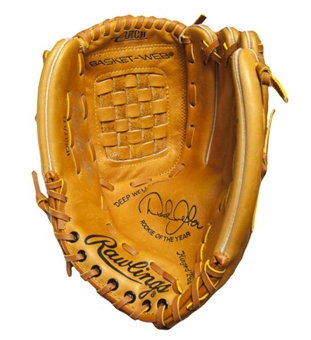 Derek Jeter Signed Rawlings ROY Glove 